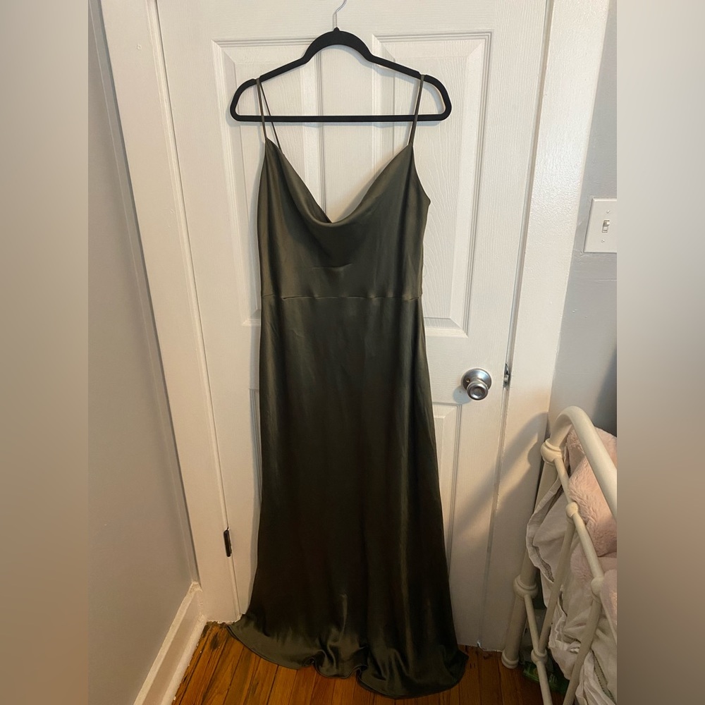 Jenny Yoo Collecton Sylvie dress in olive. Size 16. Worn once & has snags.
